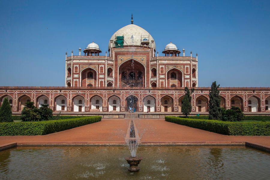 Places To Visit in New Delhi - Humayun's Tomb, India