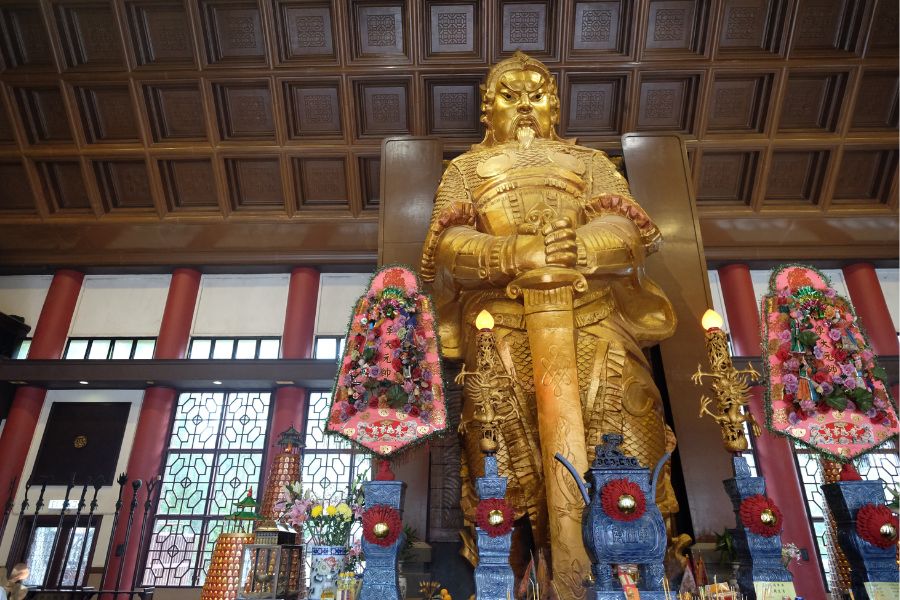 Temples in Hong Kong worth visiting - Che Kung Temple