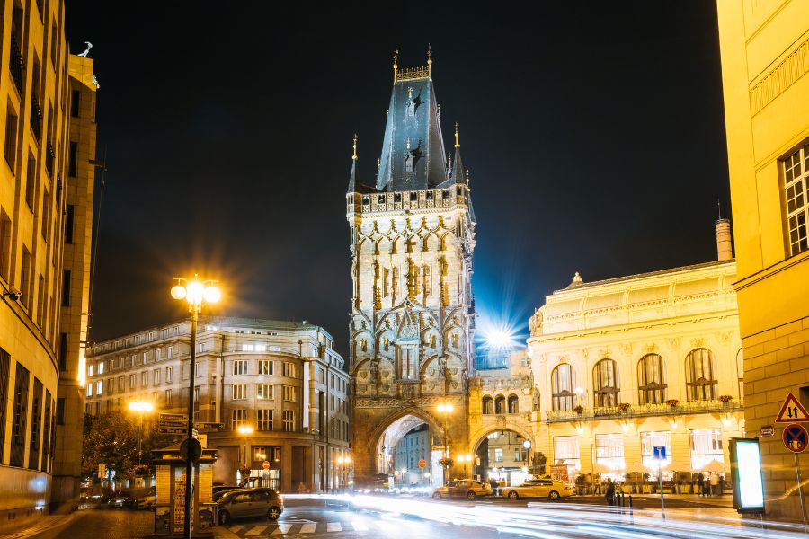 Guide to Prague - Powder Gate Tower