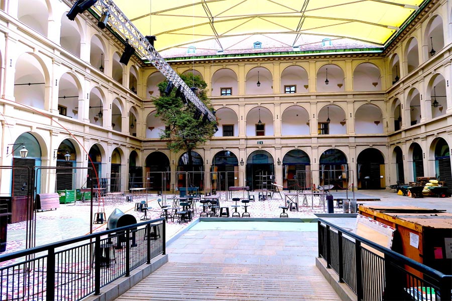 Things To Do in Vienna - royal palace horse stables vienna