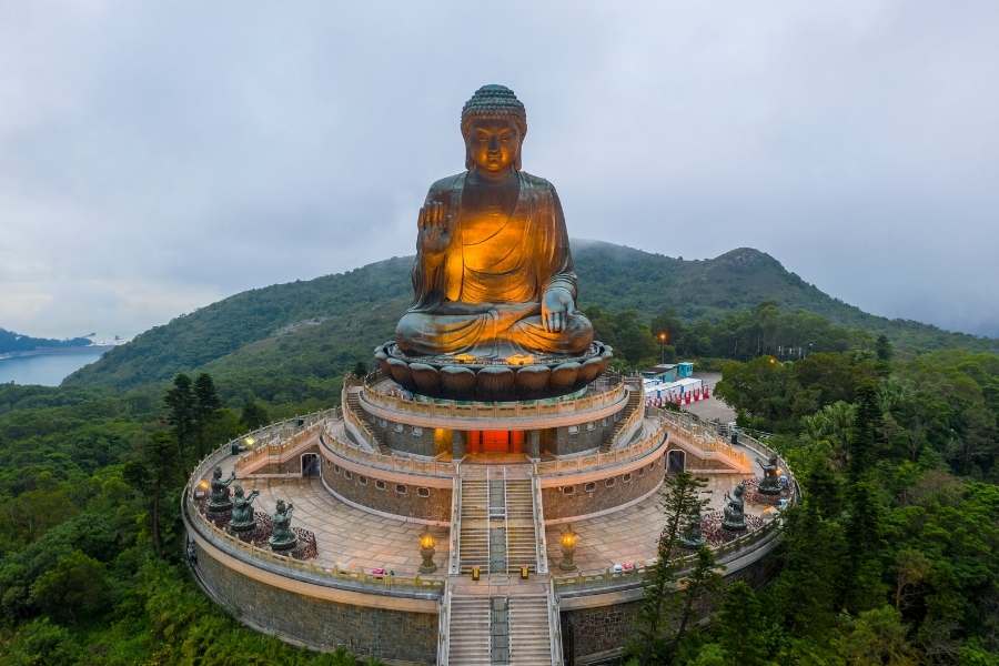 20 Free Attractions Hong Kong - Tian Tan