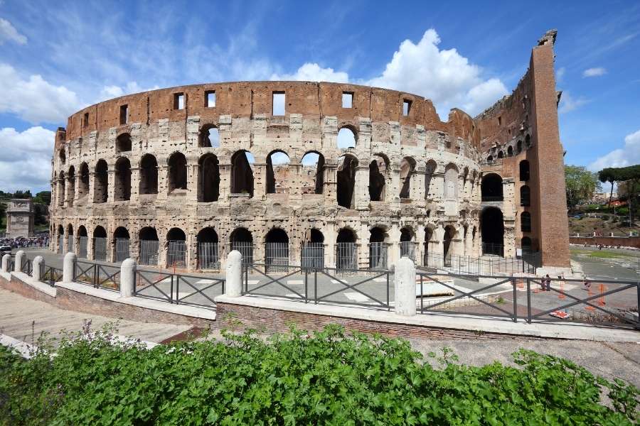 Places To Visit In Rome - Colosseum rome