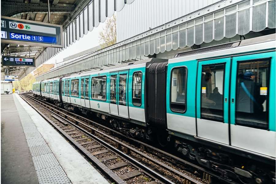 Metro Paris