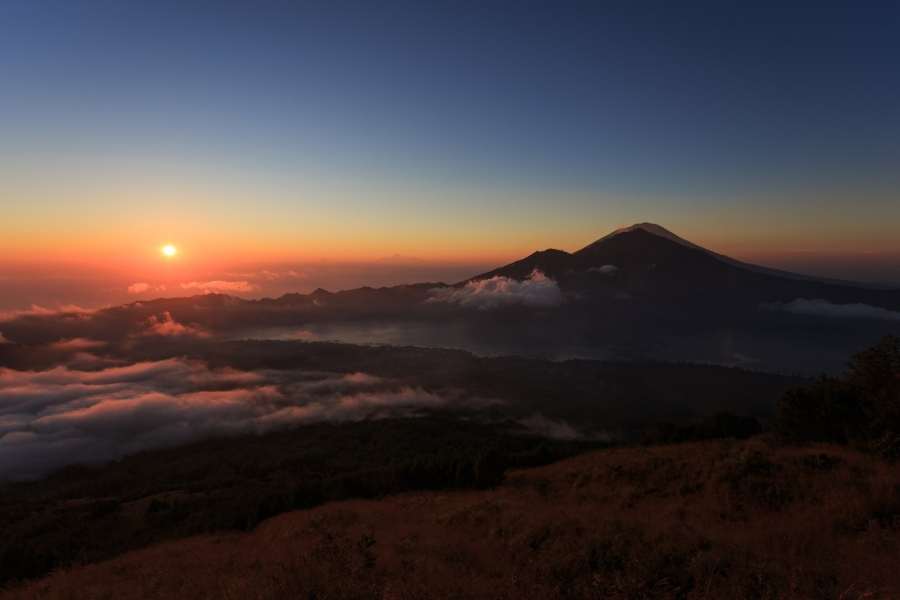 Best Mountain Treks in South East Asia - Mount Batur sunrise