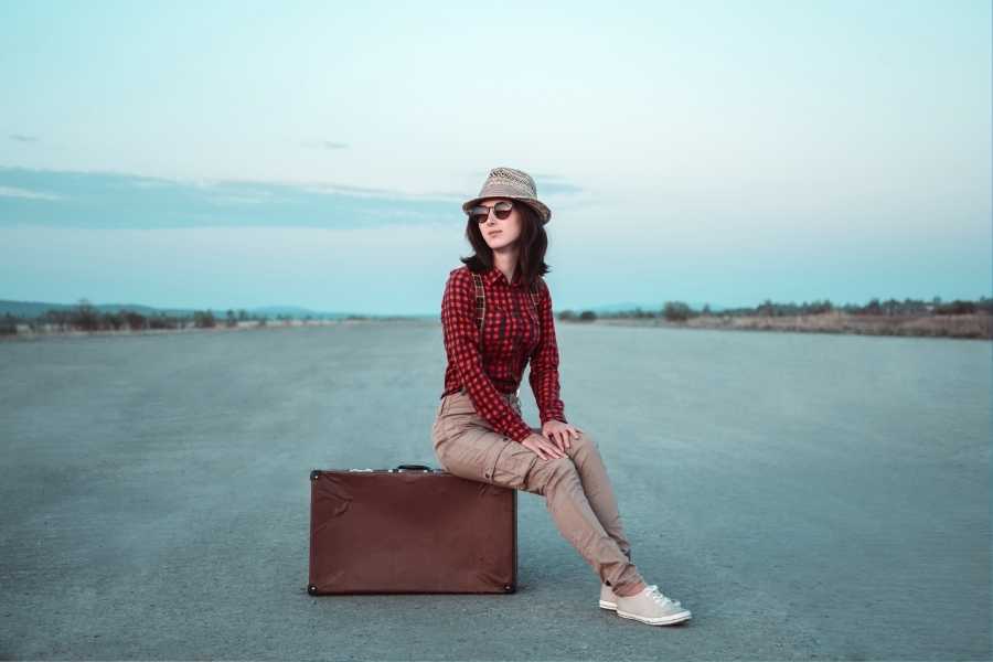 nomad girl travel clothes (1)