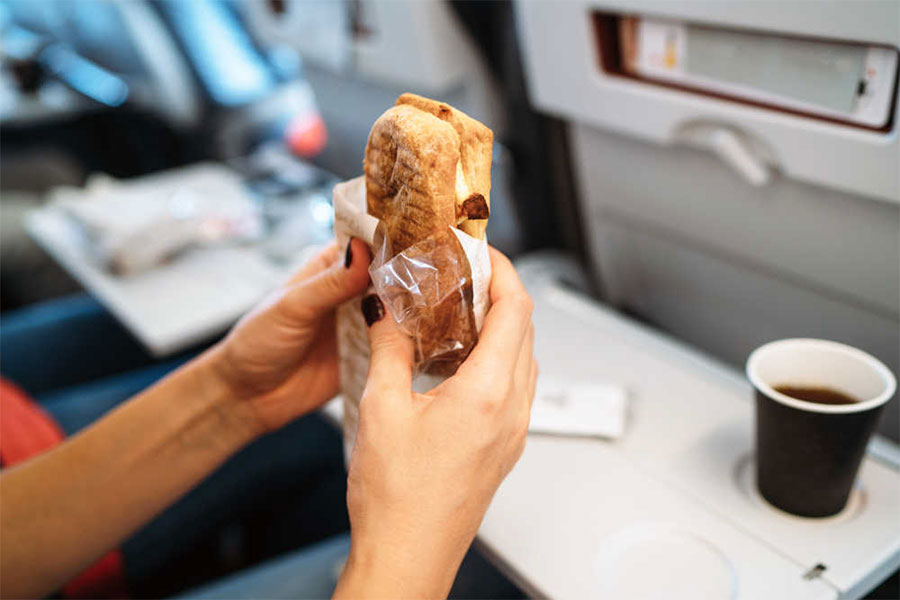 How to save money on airfares - own food on planes