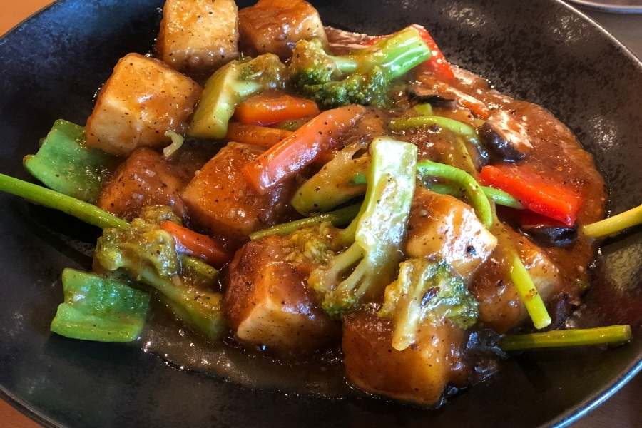 Tofu and Vegetable Stir Fry