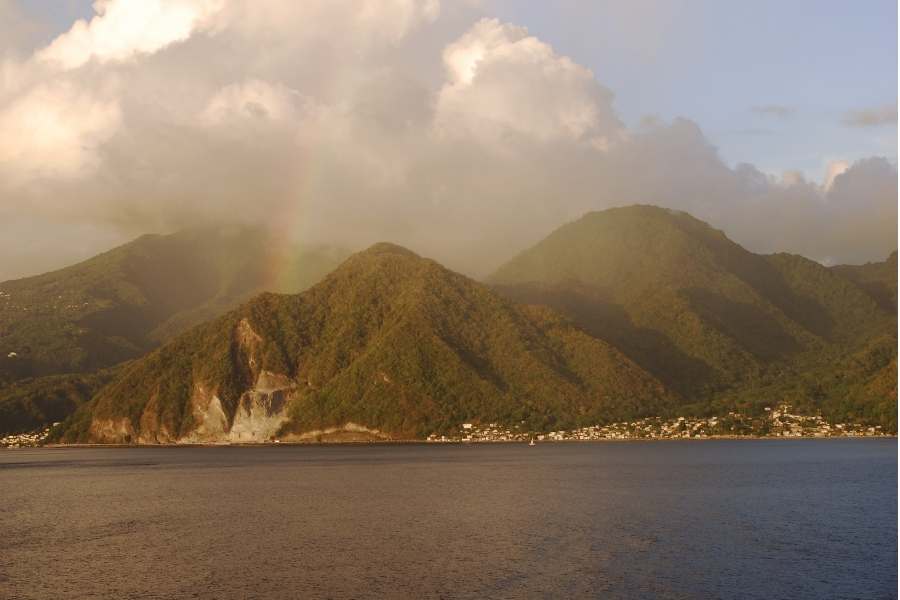 Dominica Digital Nomad Visa - Nature mountain island