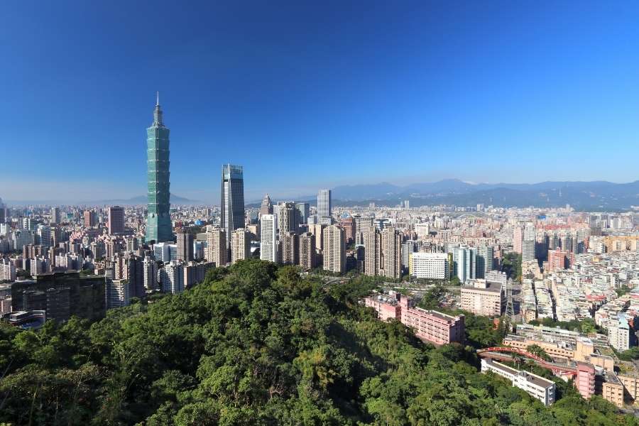 The Best 11 Things to Do in Taipei - 4. Elephant Rock Mountain taipei