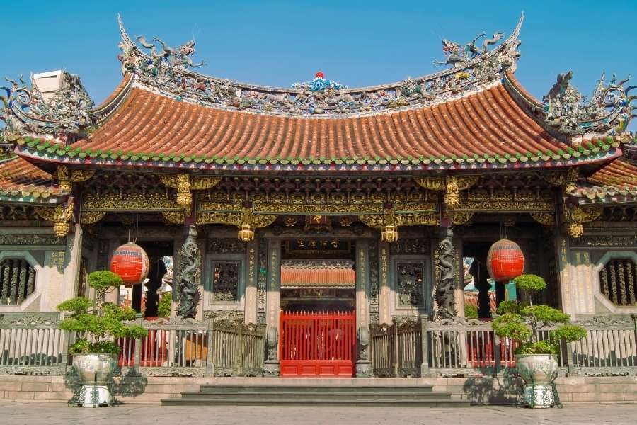 The Best 11 Things to Do in Taipei - 2. Longshan Temple