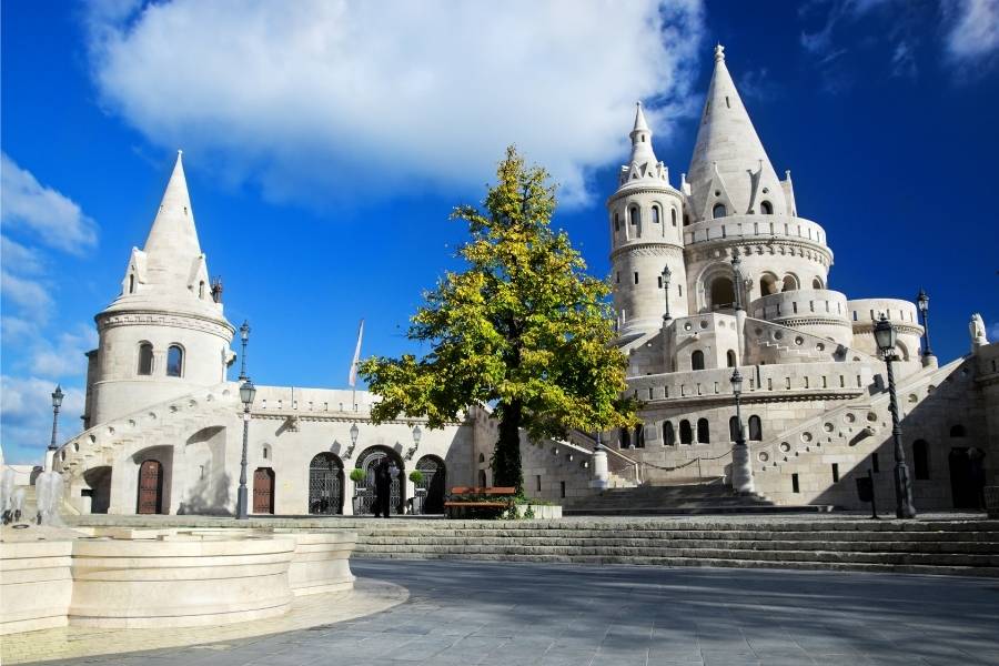 Budapest Travel Guide - Fisherman's Bastion