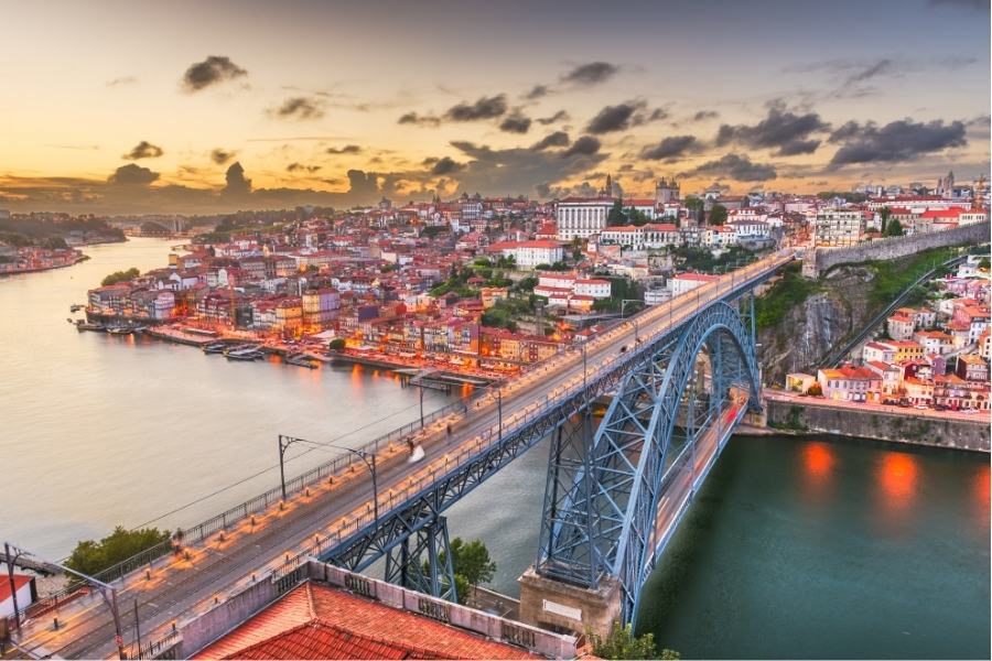 Portugal Digital Nomad Visa - porto