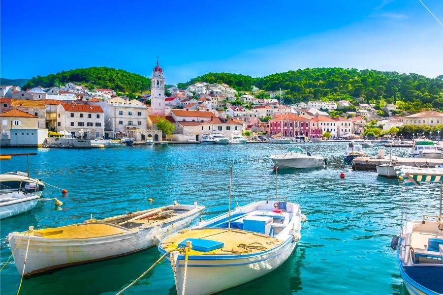 Top 5 Places for your Next Workation - Brac Croatia