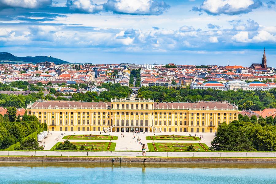 Vienna Travel Guide - 2 Schönbrunn Palace