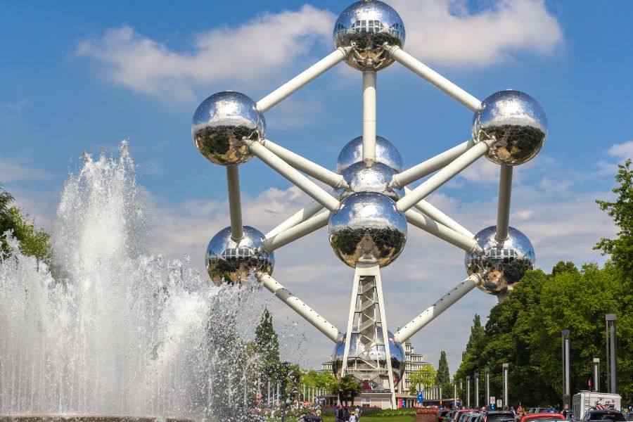 Brussels Travel Guide - Atomium