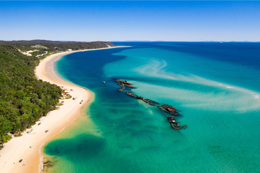 Brisbane Travel Guide - Moreton Island