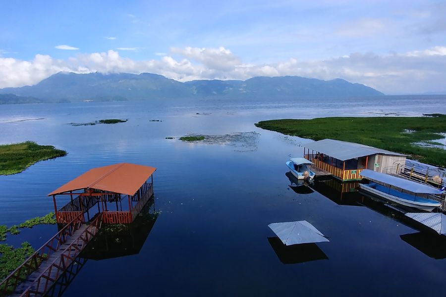 Honduras Travel - Lago de Yojoa