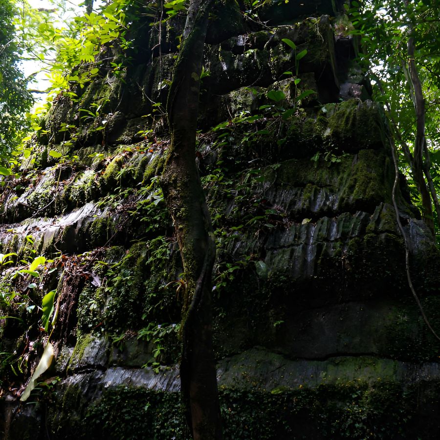 Top Ancient Ruin Sites In Central America And South America - Canta Gallo, Nicaragua