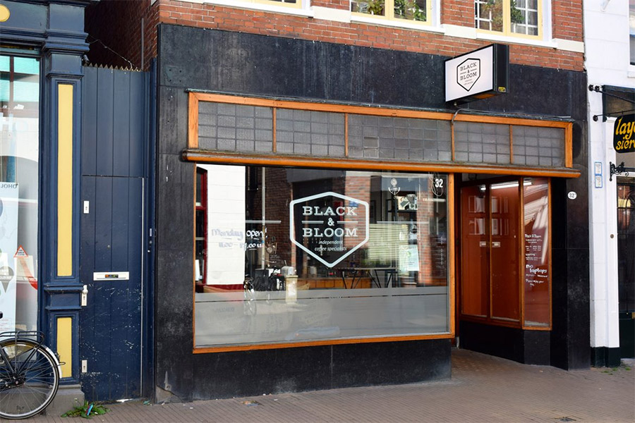 Best Cafés in the Netherlands  - Black & Bloom in Groningen