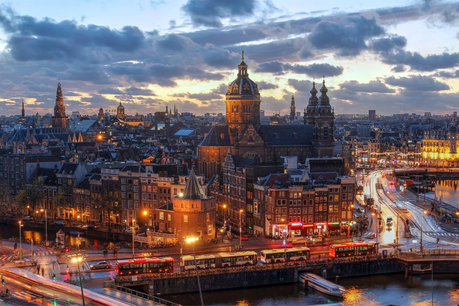 Top Destinations in Europe Which Every Student Should Visit - Amsterdam