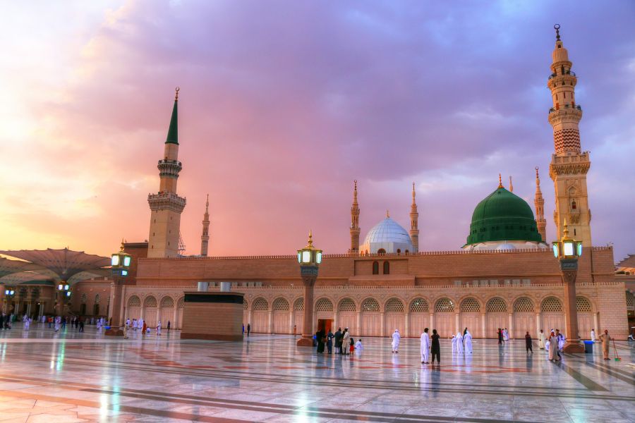 Ancient Sites in Mecca and Medina - Al-Masjid an-Nabawi