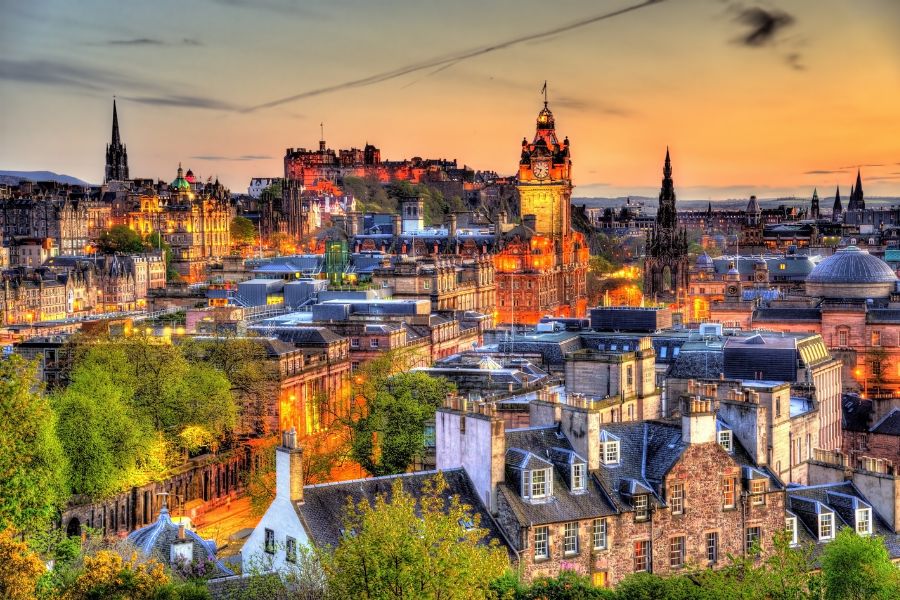 The 12 Best Cities for Digital Nomads in the United Kingdom - 11 Edinburgh