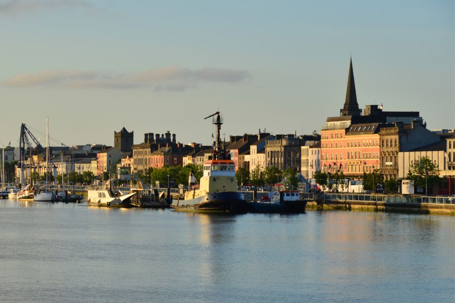 The 5 Best Cities for Digital Nomads in Ireland - 5 Waterford