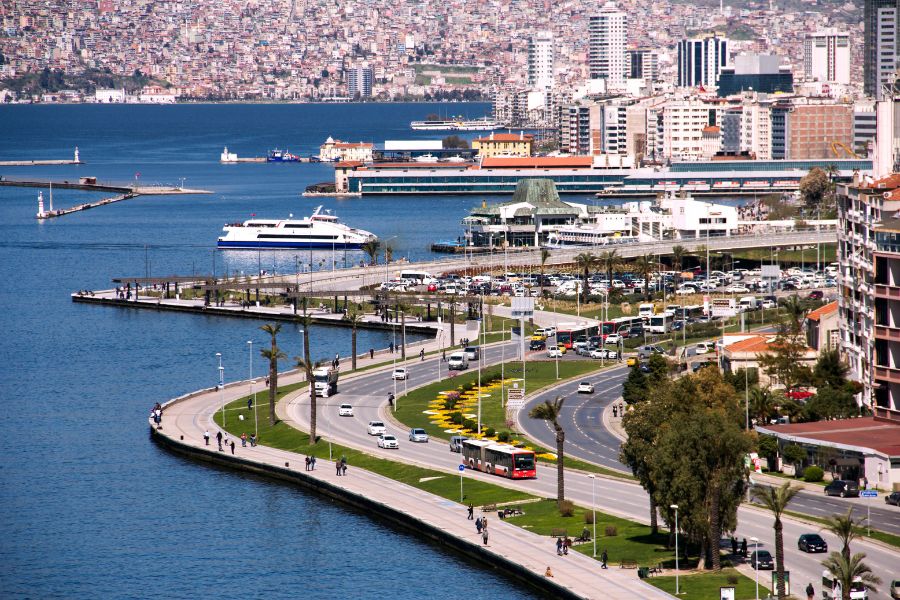 The 8 Best Cities for Digital Nomads in Turkey - 2. Izmir