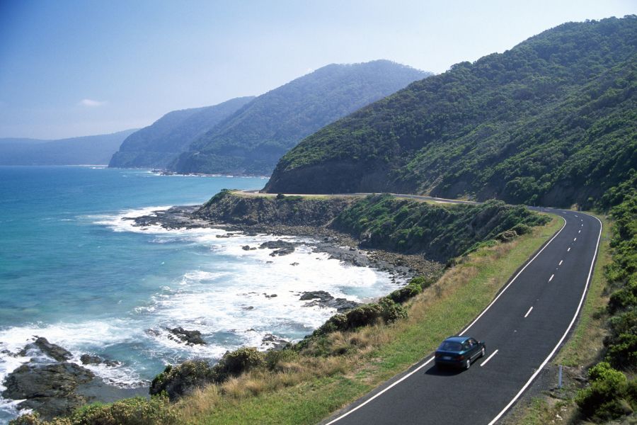 Exploring Australia's Coastline - The Great Barrier Reef Drive