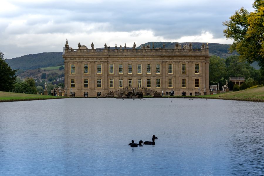 Things to Explore in the English Midlands - Chatsworth House